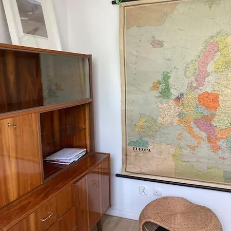 Διαμέρισμα Artistic Flat With Entresol - 5' Market Square - By Upstairs *