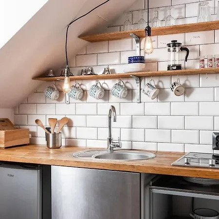 Artistic Flat With Entresol - 5' Market Square - By Upstairs Krakow