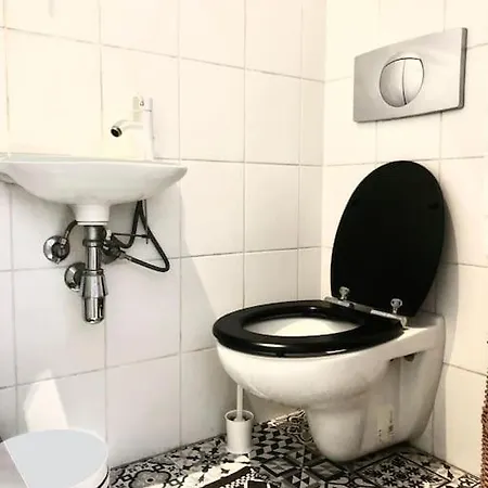 Artistic Flat With Entresol - 5' Market Square - By Upstairs Krakau
